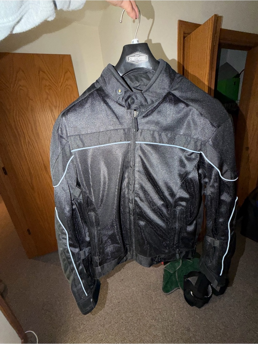 BILT Men's Black Polyester Sport Coat with Removable Liner